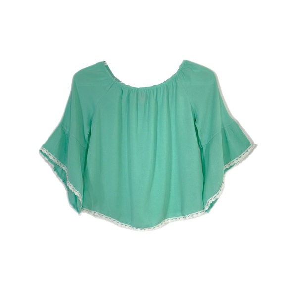 L.O.T. Apparel Girl’s Mint Green Angel Sleeve Blouse - Picture 1 of 5